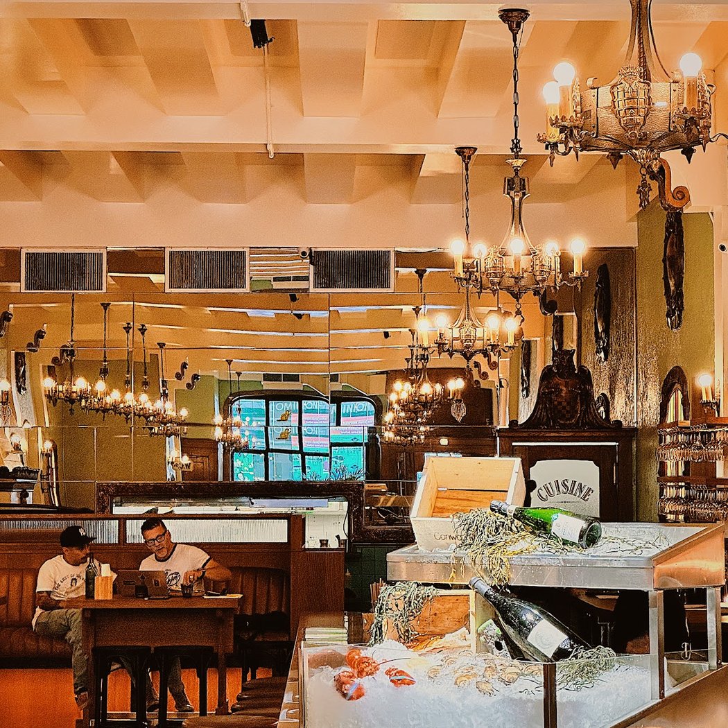 Bar Dominion 2